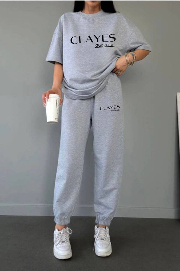 Studio Co Printed Grey T-shirt and Sweatpants Set - Oversize Polo Collar - 2