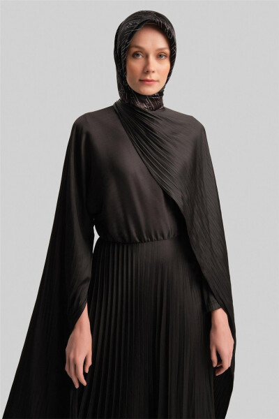 Stylish, pleated dress. Code: 24Y9842, Black. - 4