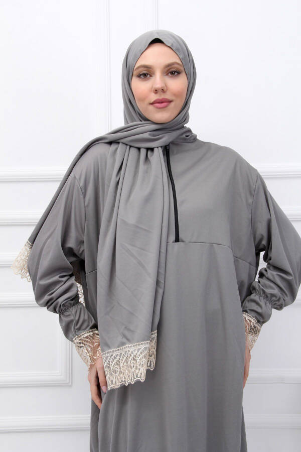 Stylish Women's Prayer Dress with Attached Headscarf for All Seasons - 1