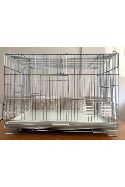 Sultan Parrot Breeding Cage - Thick Wire Drawer - 8