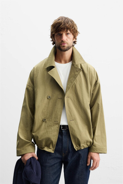 Technical short trench coat, perfect for rainy days. - 1