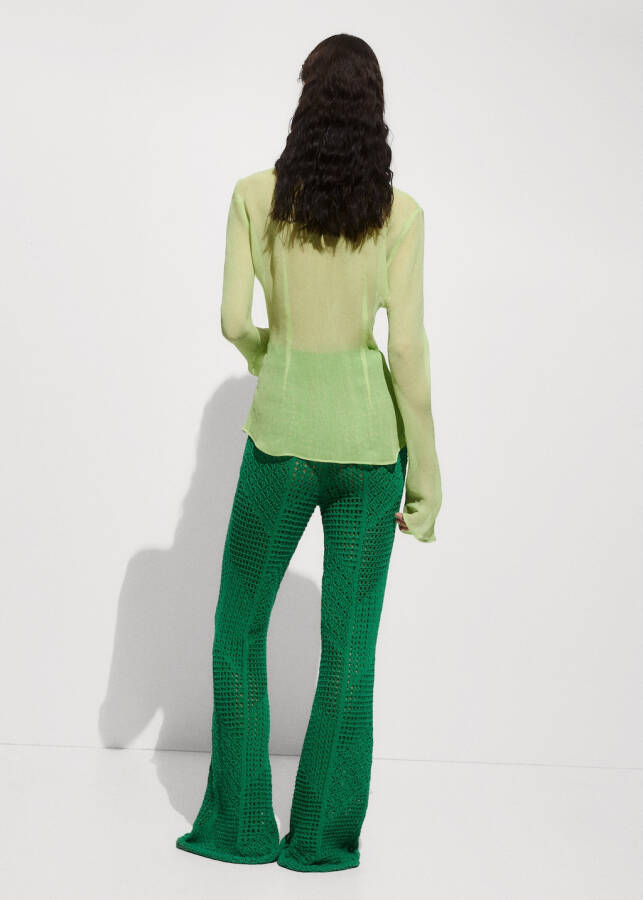 Textured, flowy blouse - Grass Green. - 3