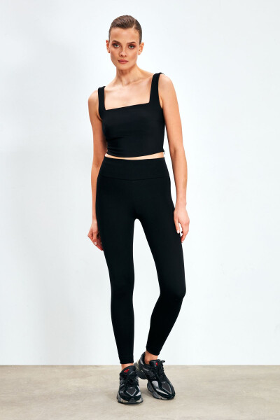 Thick Belted Leggings - BLACK - 2