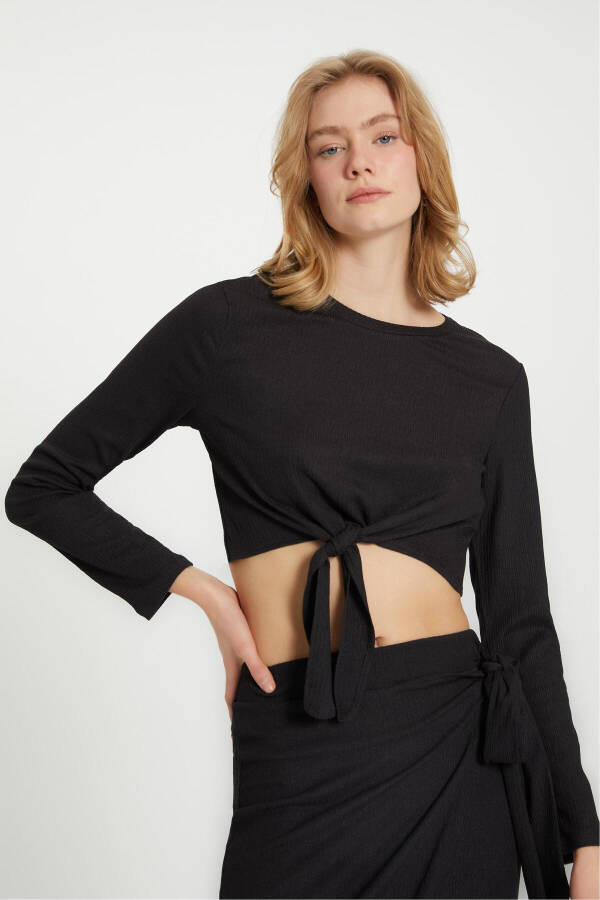 Tie Detail Crop Blouse - 13