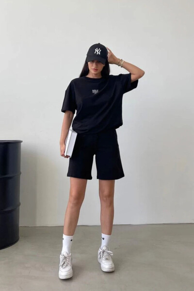 Ugly T-shirt Shorts - Black Top Bottom Matching Shorts T-shirt Set Printed Oversize Crew Neck - 1