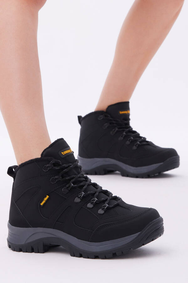 Unisex Black Trekking Boots V2rts - 1