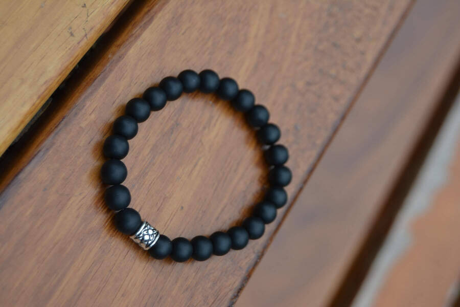 Unisex Bracelet with Black Matte Glass Beads - 1