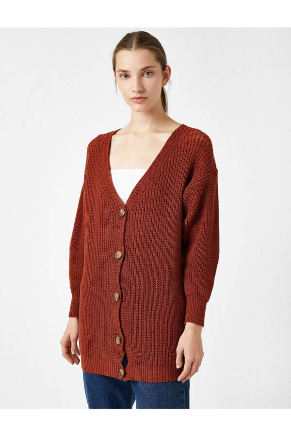 V Neck Buttoned Knit Cardigan - 3