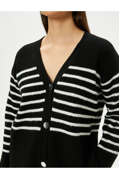 V Neck Cardigan Buttoned Knit - 11