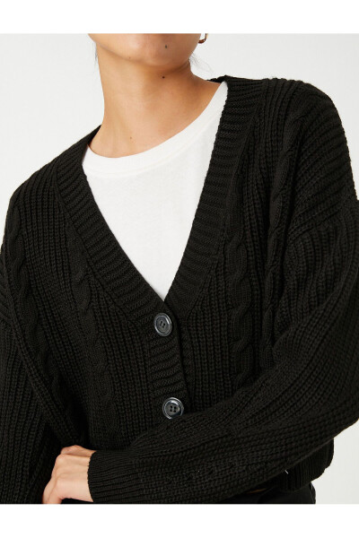 V-Neck Cardigan Knit Patterned - 10