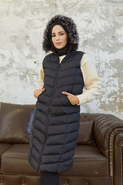 V-Neck Puffer Vest - Black - 5