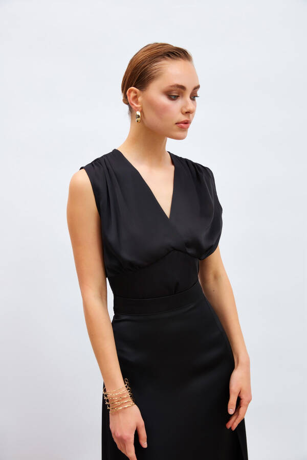 V-Neck Short Satin Blouse - Black - 1