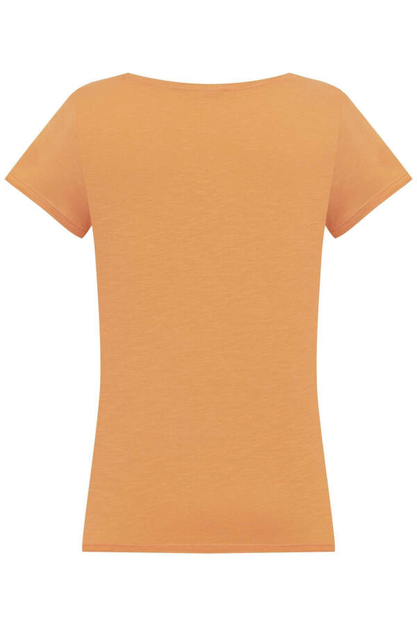 V-Neck Short Sleeve T-shirt - 4