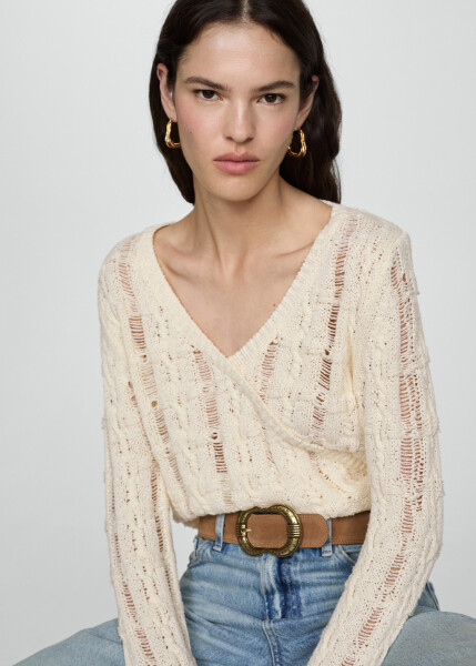 V-neck sweater - Ecru. - 6