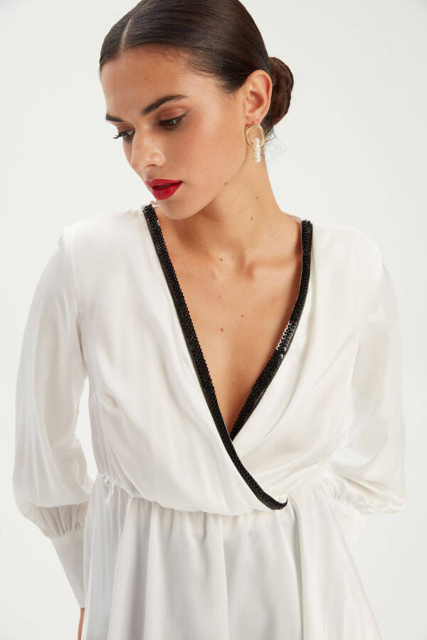 V-Neck Wrap Blouse with Collar Detail - Ecru - 5