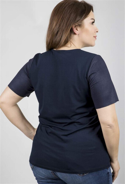 Viscose T-shirt with Ribbed Back and Oversized Front - 4