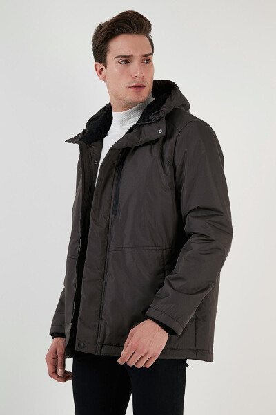 Water-Repellent Cold-Resistant Slim Fit Hooded Jacket 5762020 - 6