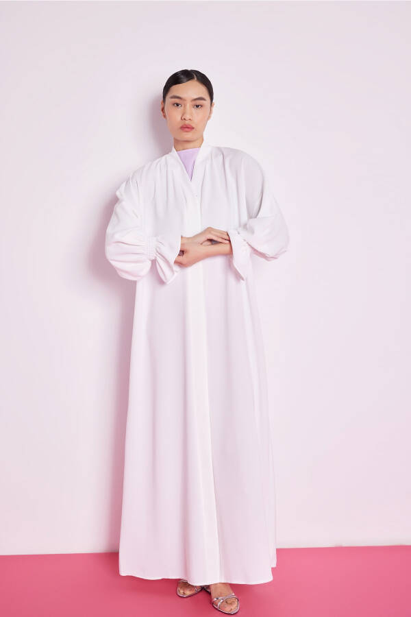 White Abaya with Elastic Sleeve Details - 1