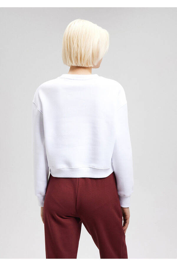 White Crop Sweatshirt with Logo Print 1611601-620 - 22