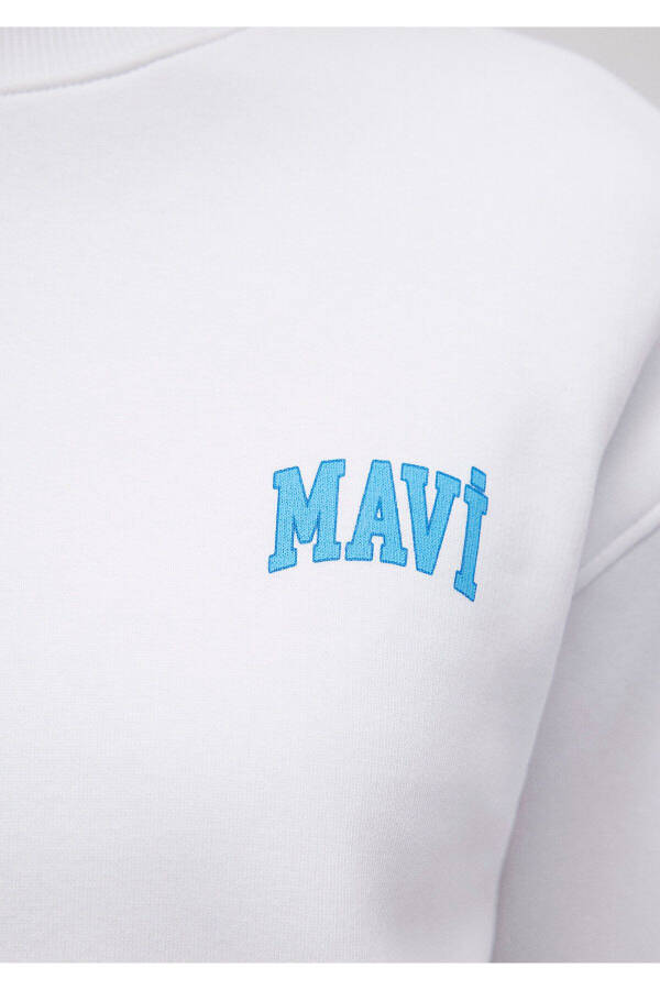 White Crop Sweatshirt with Logo Print 1611601-620 - 6