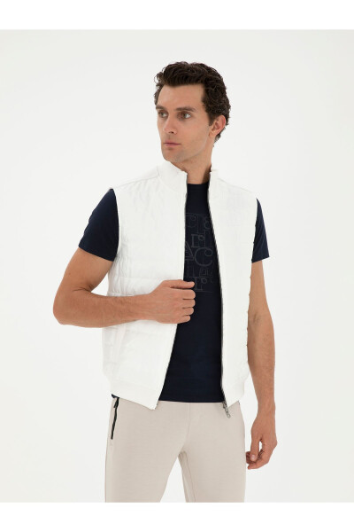 White Down Vest (50287900-VR013) - 1