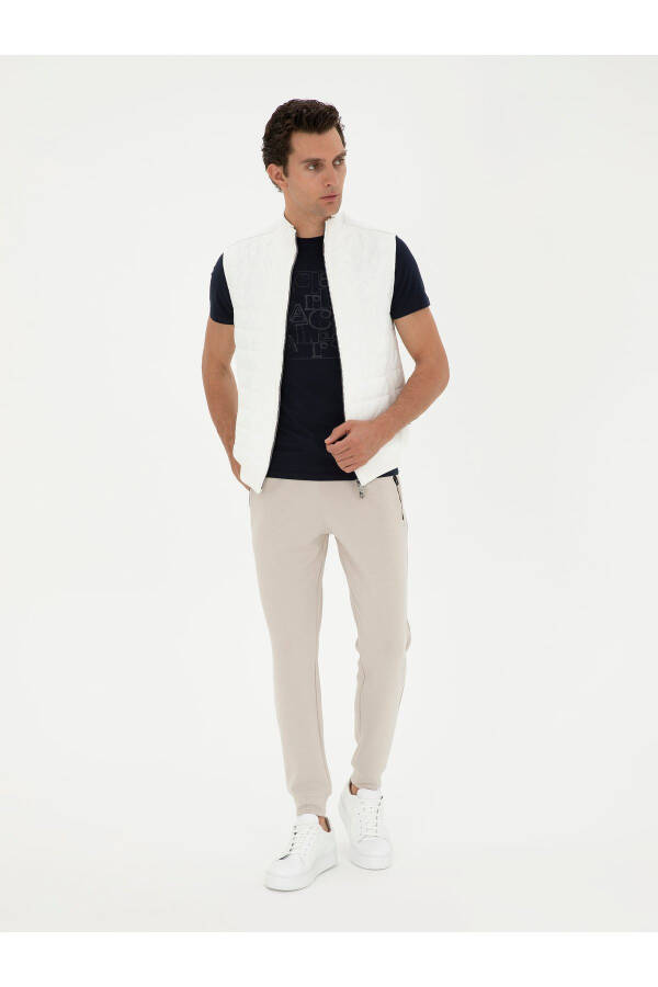 White Down Vest (50287900-VR013) - 3