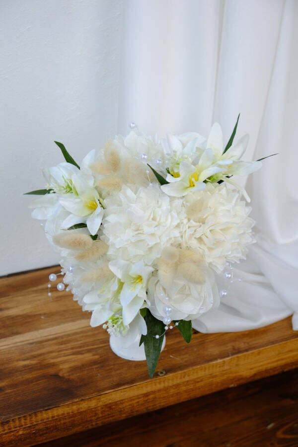 White Joy Bridal Flower - 1