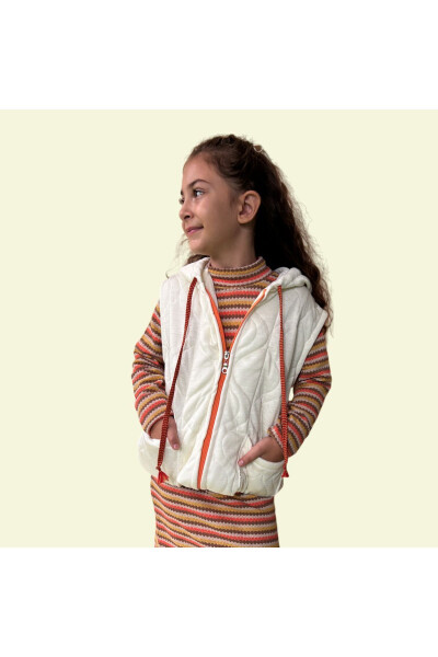 White Quilted Zippered Girls Vest - 1