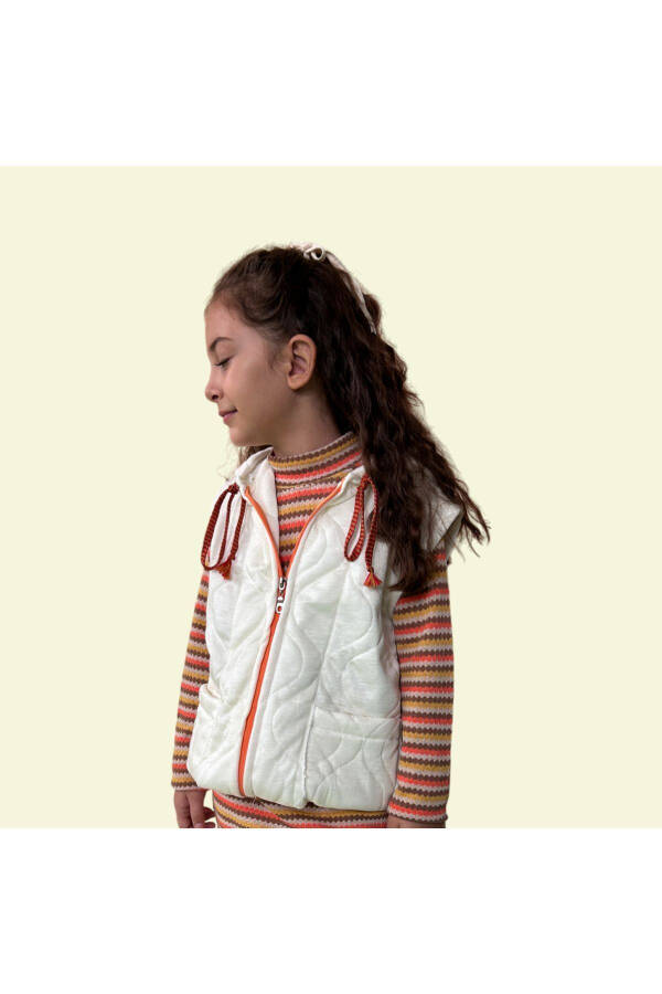 White Quilted Zippered Girls Vest - 4