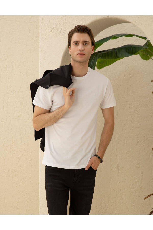 White Slim Fit Basic T-Shirt - 10