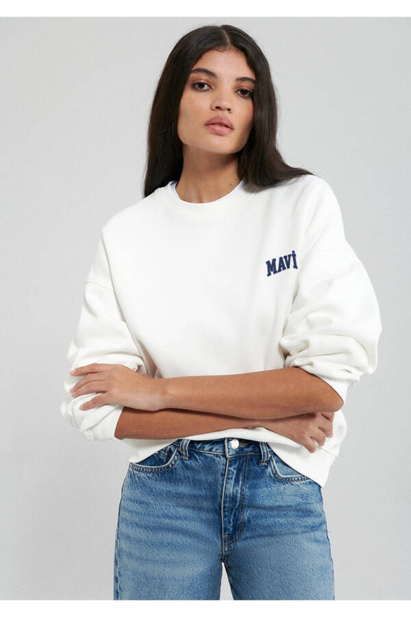 White Sweatshirt with Logo Print 1611600-81964 - 24