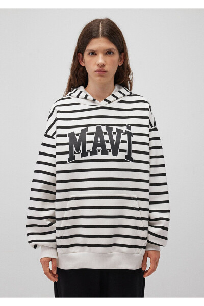 White Sweatshirt with Logo Print 1s10118-84603 - 21