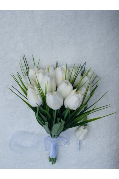 White Wet Tulip Bridal Bouquet - 2