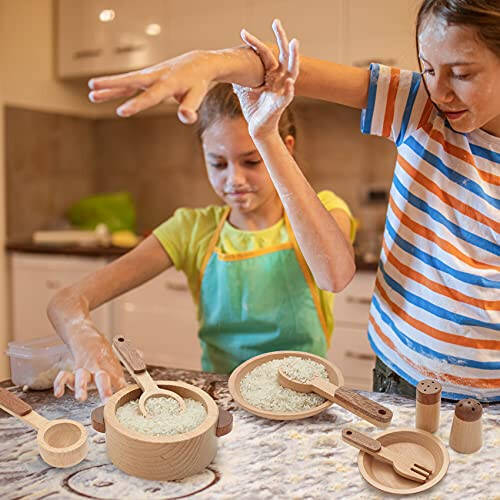 WHOHOLL Ahşap Oyuncak Mutfak Aksesuarları, Montessori Oyuncaklar 1 2 3 4 5 + Yaşındaki Bebekler İçin, Oyuncak Mutfak Oyun Yemekleri ve Oyun Yemek Seti, Çocuk Kız Erkekler İçin Doğum Günü Setleri - 6