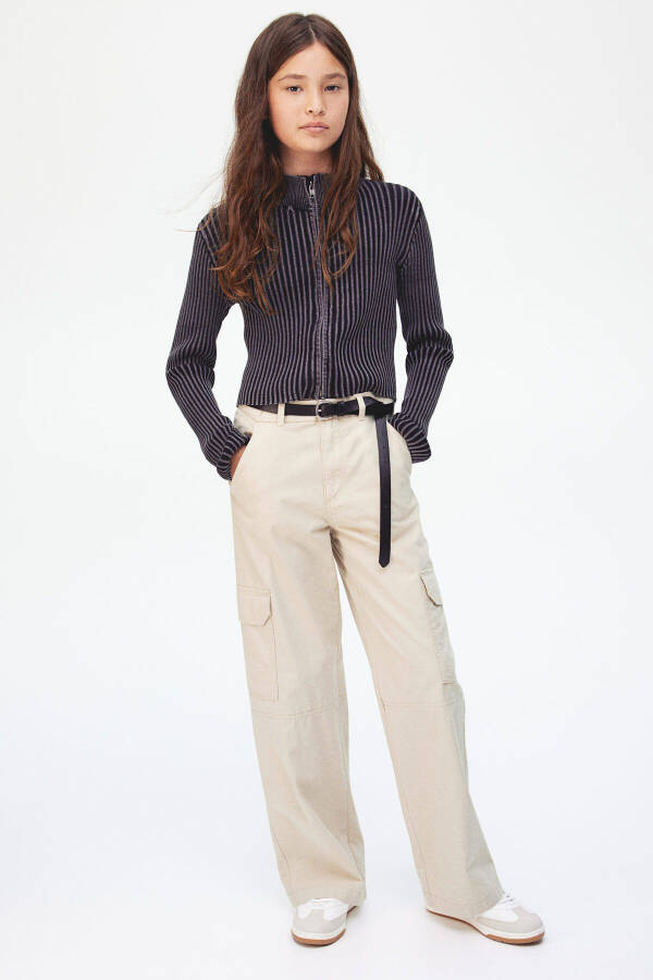 Wide cargo pants - 1