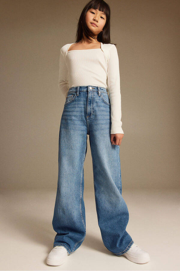 Wide Leg Jeans - 2