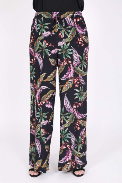 Wide Leg Pants - 6