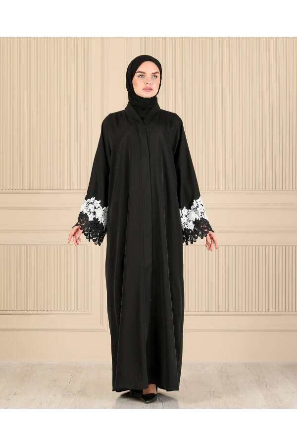 Wide Sleeve Lace Ferace & Abaya - 3