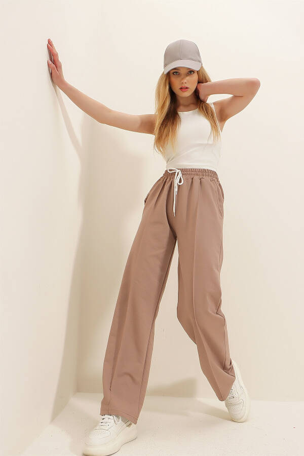 Women's Biscuit High Waist Front Zipper Wide Leg Double Pocket Sweatpants ALC-X7957 - 3