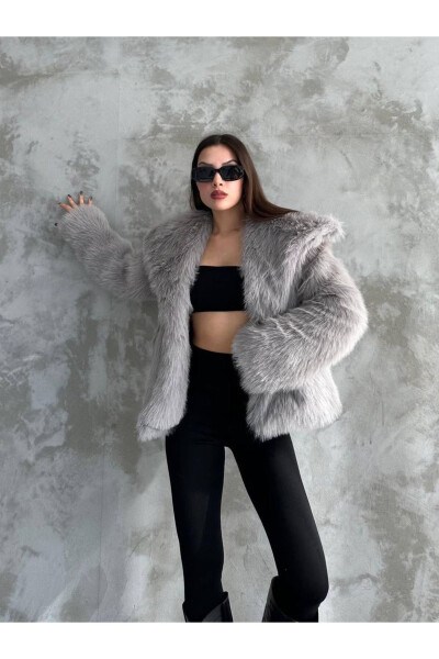 Women's Black Premium Plush Winter Faux Fur Coat - 8