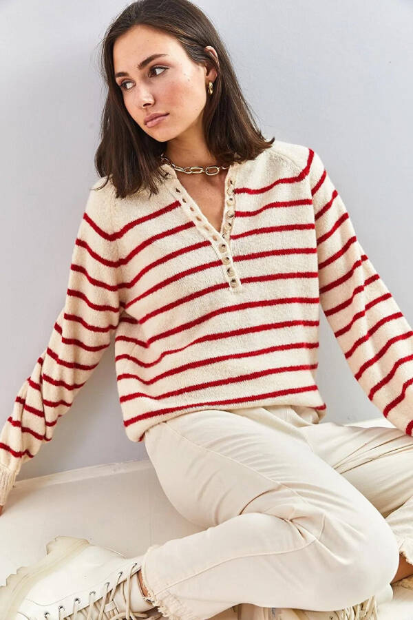 Women's Buttoned Fisherman Neck Striped Knit Sweater - 12