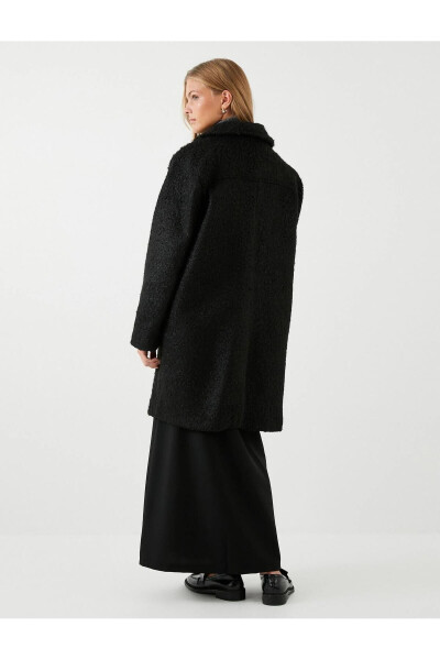 Women's double-breasted, pocket, slit detail coat. - 7