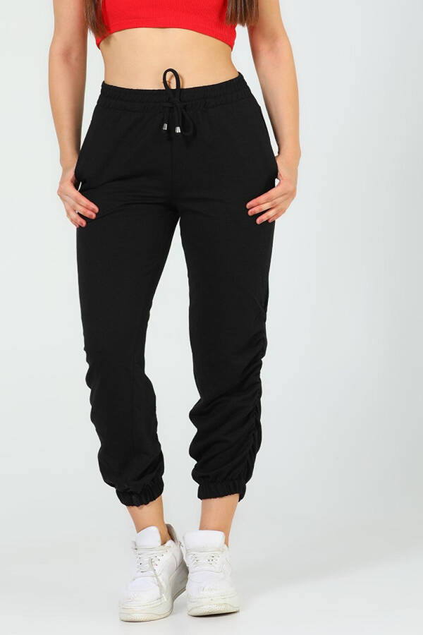 Women's Elastic Waist and Cuff Sweatpants - 1