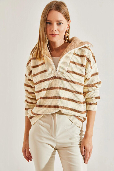 Women's Fur Collar Striped Zippered Knit Sweater - 3