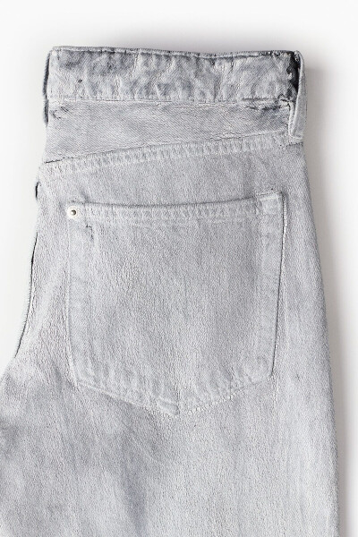 Women's gray distressed denim jeans - 4