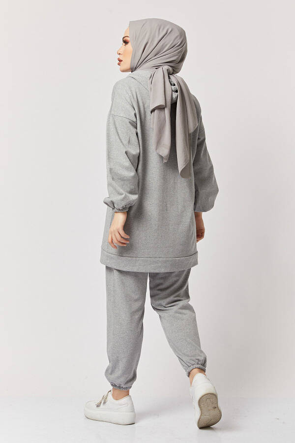 Women's Grey Half-Zip Two-Piece Sports Suit - 4