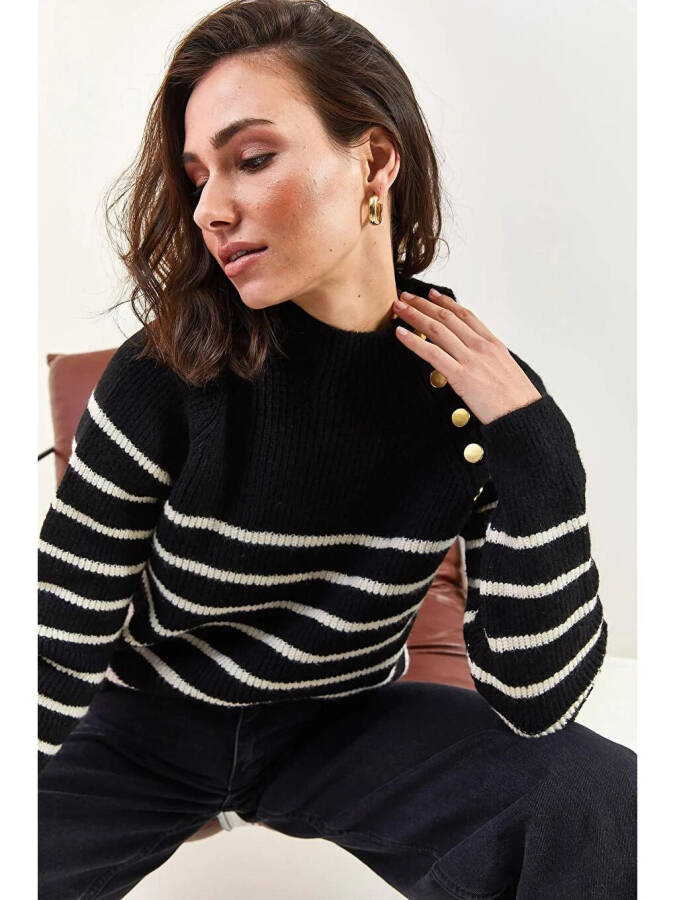 Women's Half Fisherman Collar Shoulder Button Detailed Knit Sweater - 8