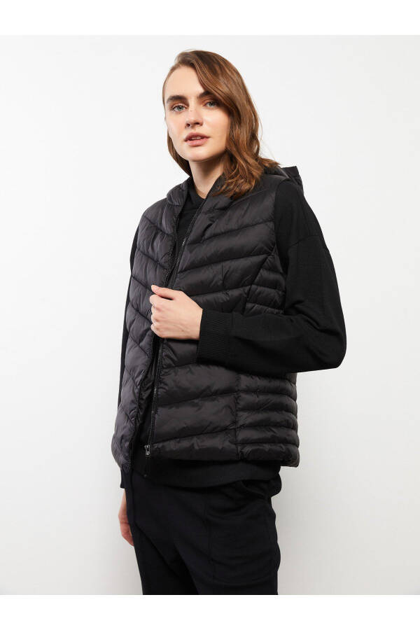 Women's Hooded Puffer Vest - 3