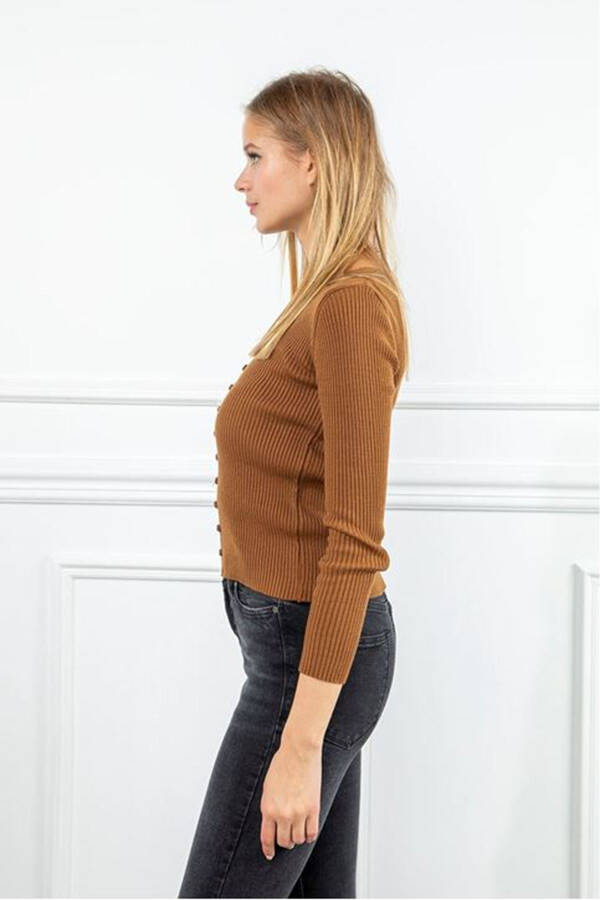 Women's Knit V-Neck Full Fit Button Cardigan - Coffee - 8