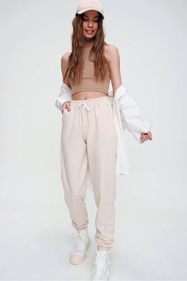 Women's Light Beige Basic Jogger Pants with Elastic Waist and Cuffs ALC-X5902 - 3